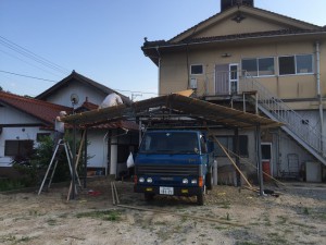 甲田町販売機屋根2